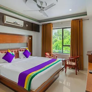 Hotel Treebo Premium Palmyra Milford, 2 Km From Alleppey Beach